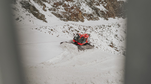 Anzahlung - Pistenbully selber fahren